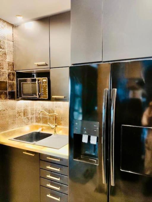 Luxe Spa-hammam Views Centre Pkg Apartment *