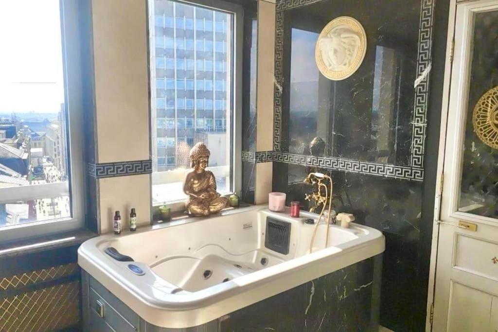 Luxe Spa-hammam Views Centre Pkg Apartment Luxembourg